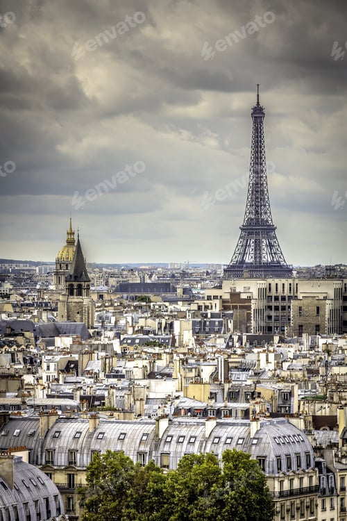 Vista previa: View On Eiffel Tower In Late Afternoon ,Paris, France