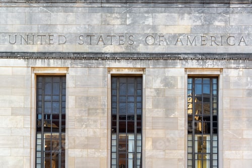 Preview: Facade Of A Building In Illinois With The Words United States Of America