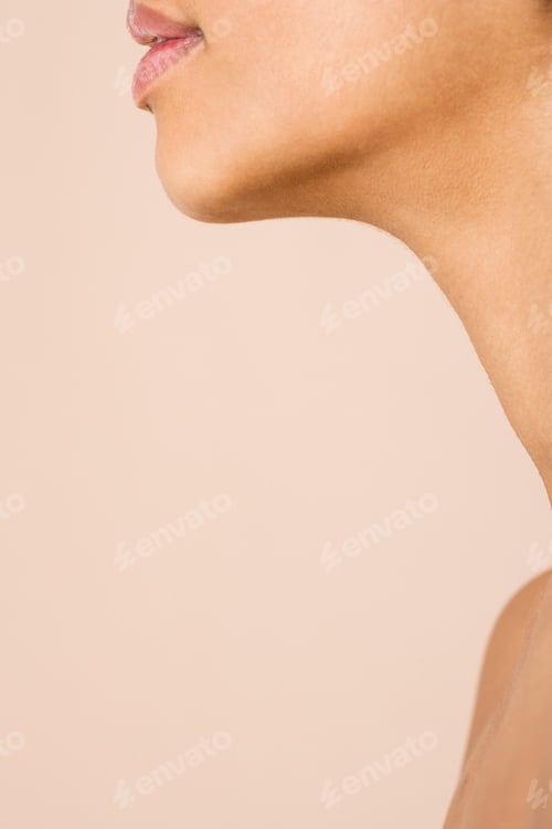 Preview: Close-Up Side View Of A Womans Face