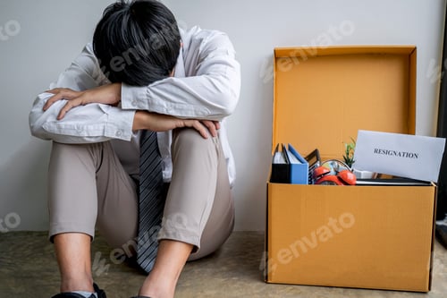 Preview: Images Of Packing Up All His Personal Belongings And Files Into A Brown Cardboard Box, Businessman