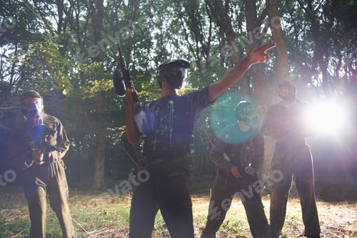 Preview: Paintball Players In Action