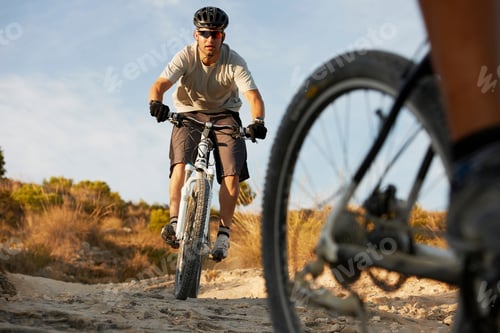 Preview: Mountain Biking