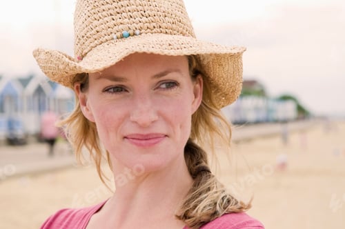 Preview: Portrait Of Happy Women On Beach