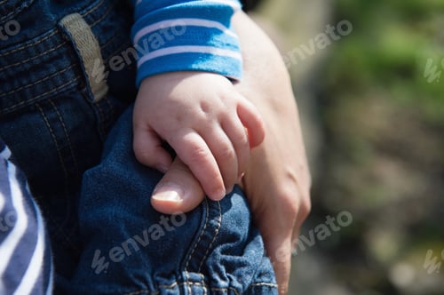Preview: Baby Boy Holding Mother'S Thumb, Focus On Hands