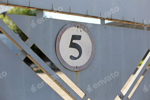 Preview: 5 Speed Limit Sign Close Up