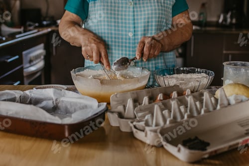 Preview: Preparing Cakes And Pastries At Home