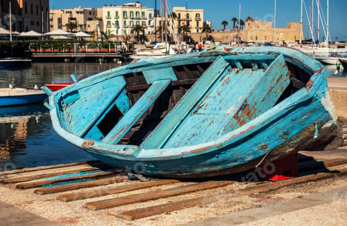 Preview: Old Fishing Boats In Bari, Italy