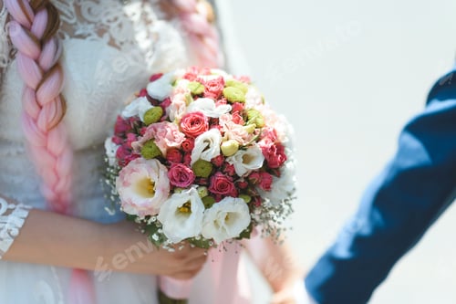 Preview: Colorful Wedding Bouquet In Hand Of Bride