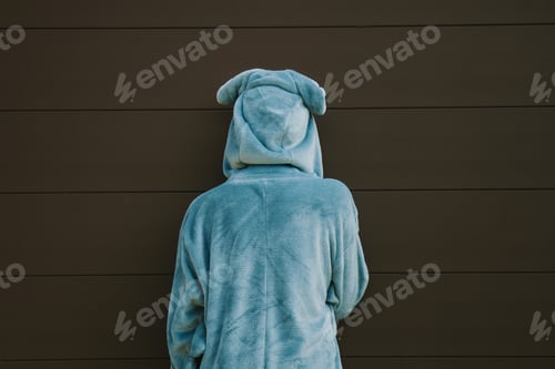 Preview: Child Dressed Up With Their Backs To The Camera