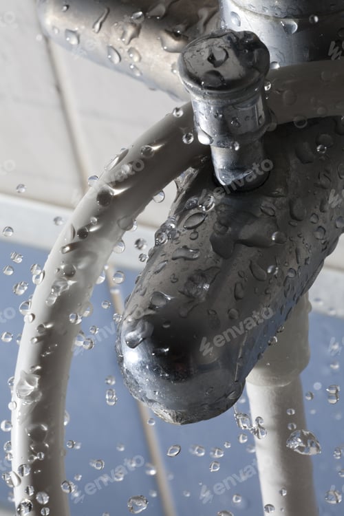 Preview: Faucet With Bubbles