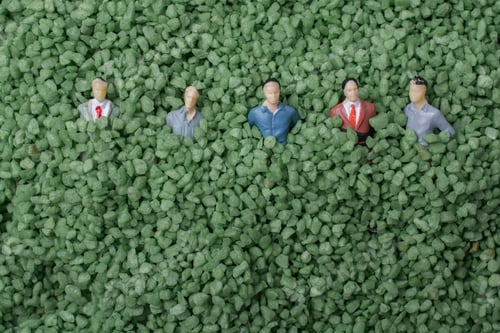Preview: Group Of Tiny Figurine Of Man In Green Sand