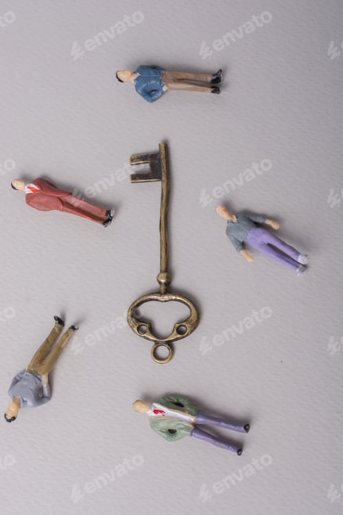 Preview: Tiny Figurine Of Man Miniature And Retro Key