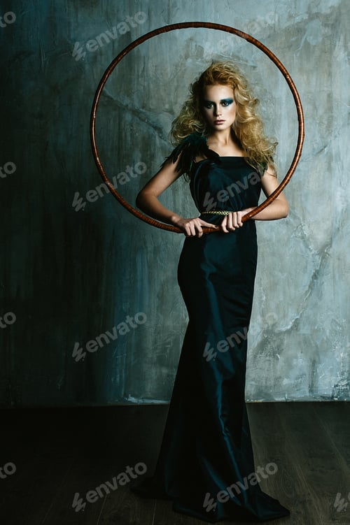 Preview: Beautiful Girl In The Image Of Bird With Bright Makeup, Gold Hair