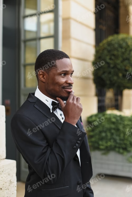 Preview: Afro American Man Wearing Suit And Standing Outside. Concept Of Black Businessman.