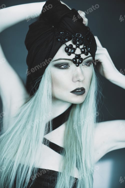 Preview: Gothic Girl With Fish Head, Emotional Portrait