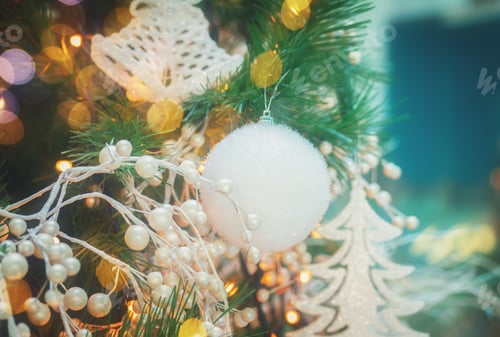 Preview: Christmas Tree With Holiday Decorations And Lights, Retro Toned