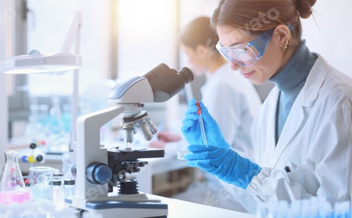 Preview: Young student in the research lab