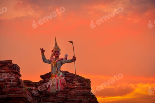 Preview: Khon is art culture Thailand Dancing in masked Tos-sa-kan and Hanuman are fighting in literature Ram