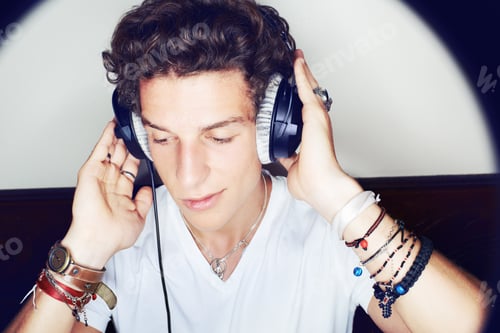 Preview: Rocking to the beat