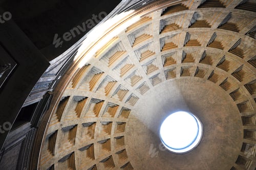 Preview: Pantheon in Rome, Italy