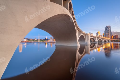 Preview: Minneapolis, Minnesota, USA at Twilight