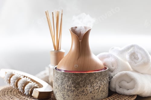 Preview: Essential oil aroma diffuser humidifier diffusing water articles in the air.