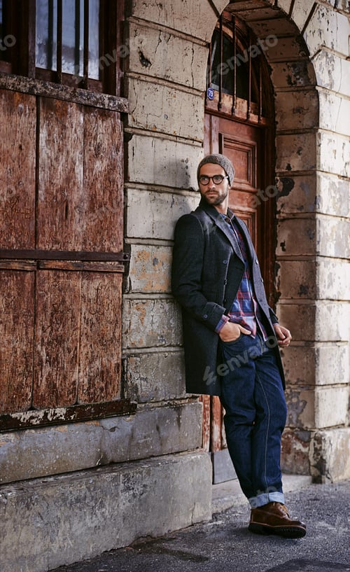 Preview: A gentlemen always dresses for the occasion