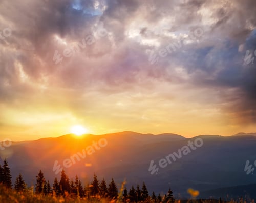 Preview: amazing mountain sunset