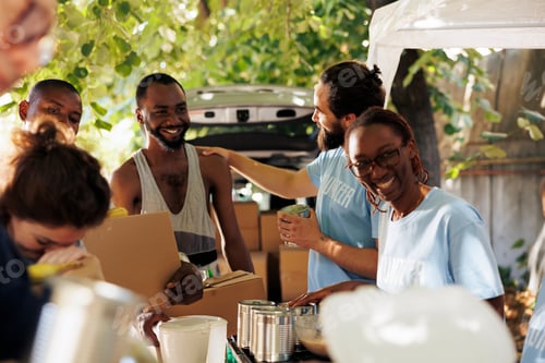 Preview: Volunteers shares donation boxes to poor