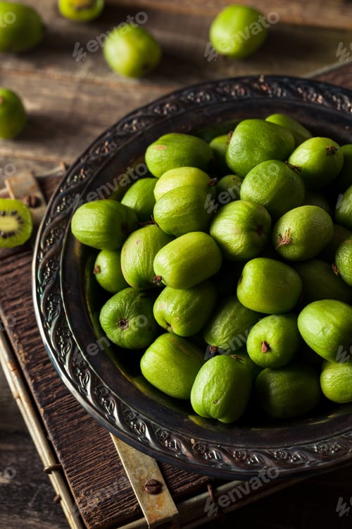 Preview: Green Organic Kiwi Berries