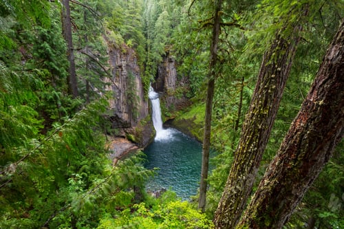 Preview: Waterfall in Oregon