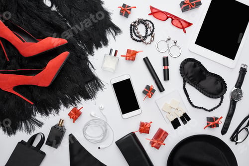 Preview: Dress, Heels, Gadgets, Gift Boxes, Sleeping Mask, Sunglasses, Perfume, Wristwatch