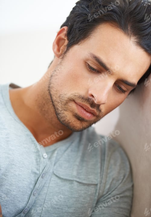 Preview: Dreamy good looks