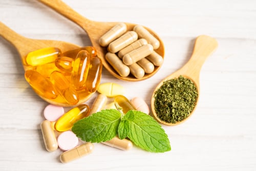 Preview: Alternative medicine herbal organic capsule with vitamin E omega 3 fish oil, mineral, drug