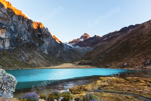 Preview: Cordillera