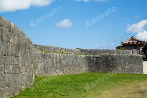 Preview: Ancient city wall