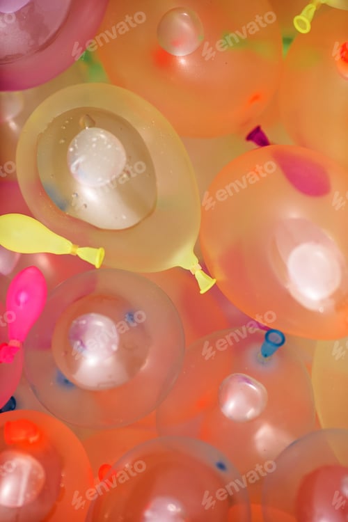 Preview: background shot of tub full of pastel water balloons