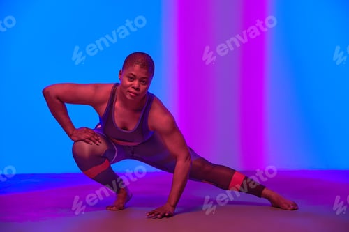 Preview: Physical Activity. Full Length Vertical Portrait Of Body Positive Young Black Female In Sports Top