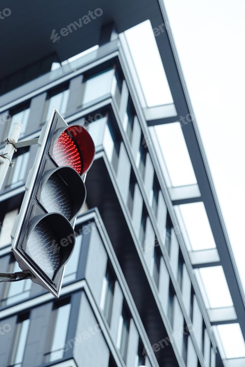 Preview: A empty intersection in the morning in Amstredam