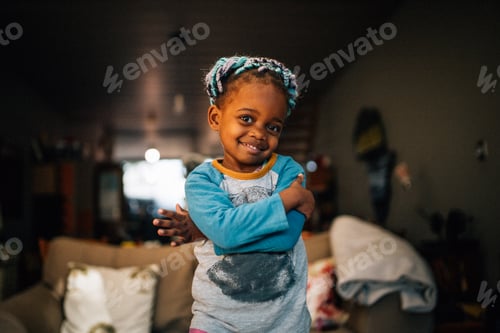 Preview: Cute toddler girl