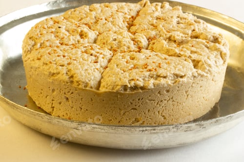 Preview: traditional turkish tahini halva in plate