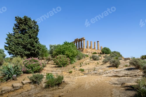 Preview: Temple of Juno in the Valley of Temples - Agrigento, Sicily, Italy