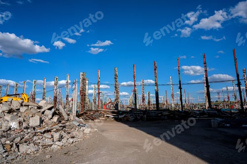 Preview: The result of demolition of a dilapidated building