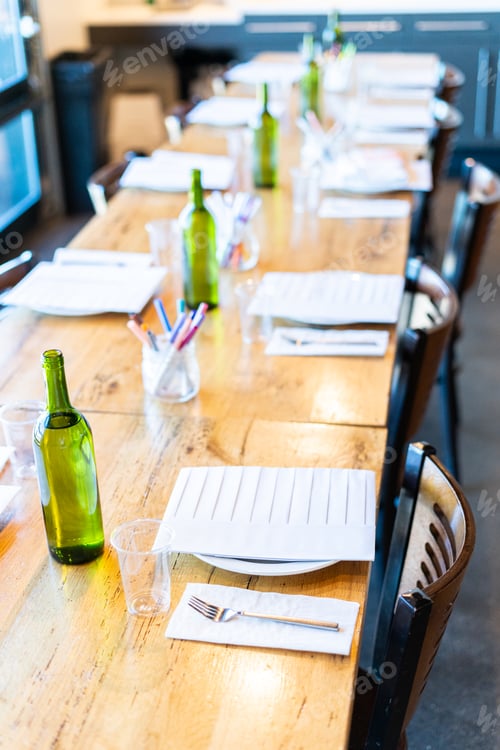 Preview: Long party table