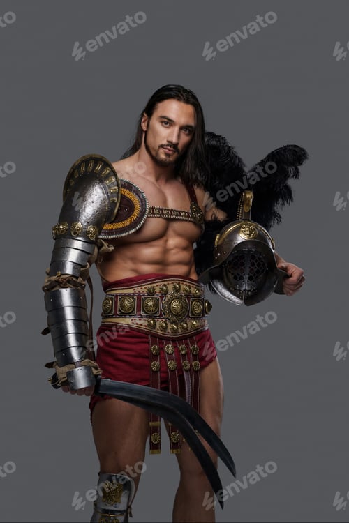 Preview: Gladiator with a beard and luscious locks wears ornate lightweight armor