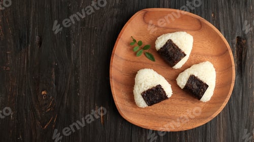 Preview: Japanese Triangle Onigiri on Wooden Plate