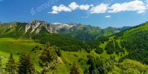 Preview: Mountain landscape along the road to Crocedomini pass