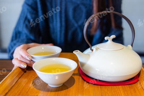 Preview: Traditional Chinese tea ceremony in restaurant