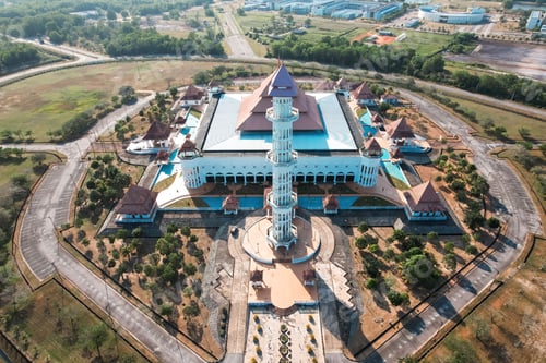 Preview: Masjid Taman Ilmu in Terengganu from a front low angle.