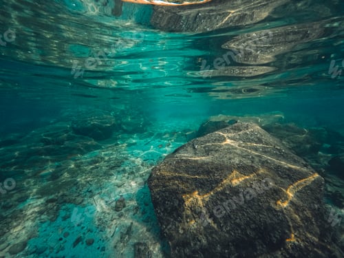 Preview: Underwater at the beach on the island